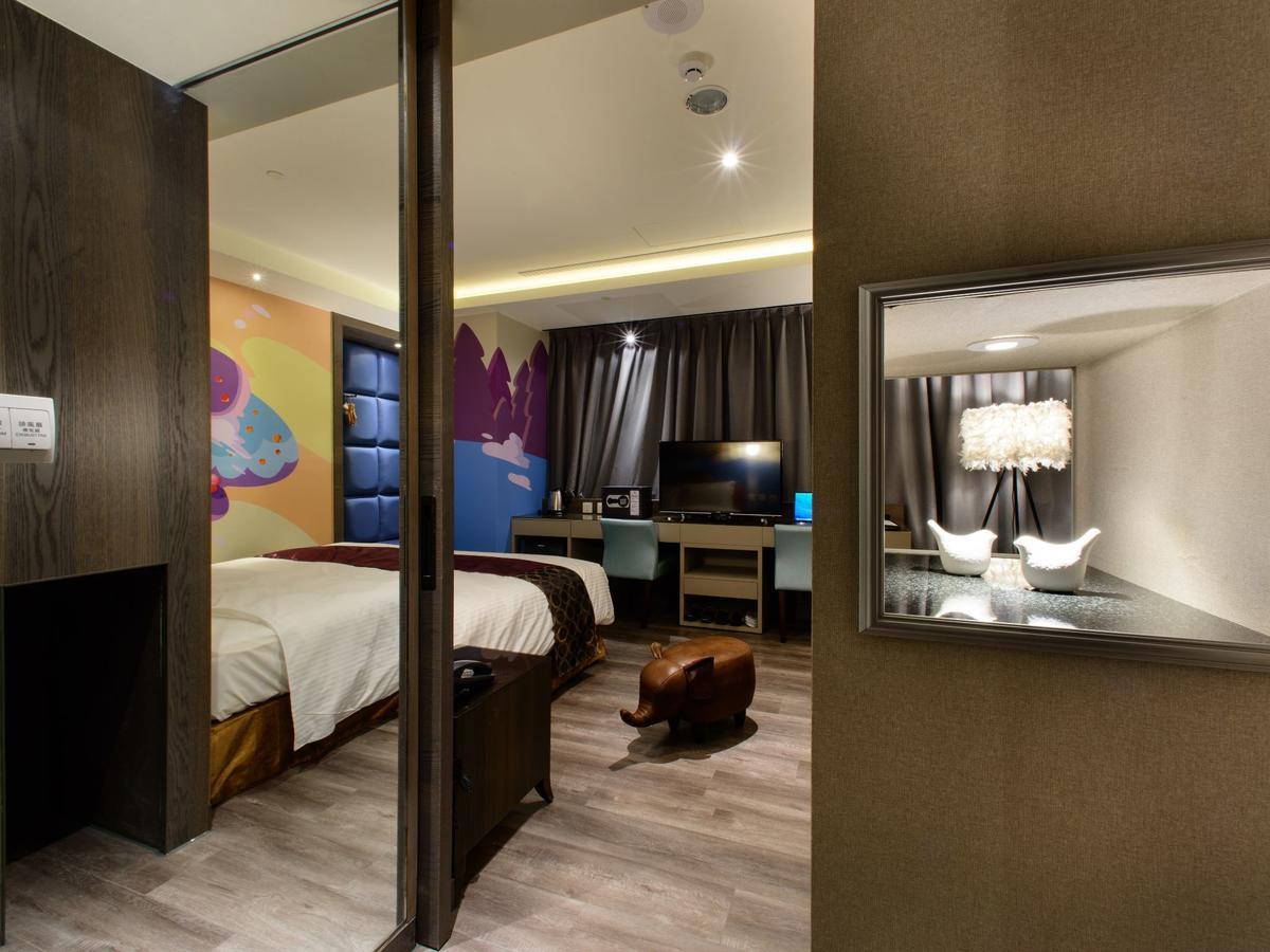 Stay Hotel - Taichung Zhongqing Eksteriør bilde